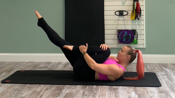 Beginner Pilates 10-Day Core + Ab Challenge - PILATESBODY by Kayla