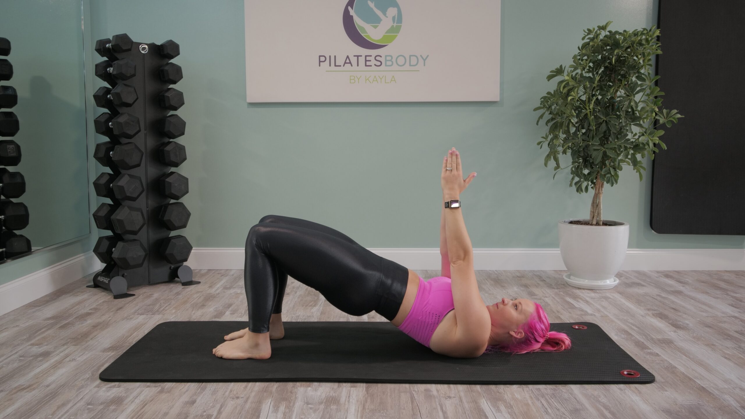 3-ways-to-improve-your-health-by-strengthening-your-core-PILATESBODY-BY-KAYLA-pilates-studio-long-lake-minnesota-usa-6