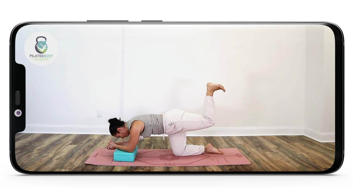 Postnatal-Yoga-Glute-Challenge-Class-PILATESBODY-on-demand-app-by-kayla-online-pilates-workout