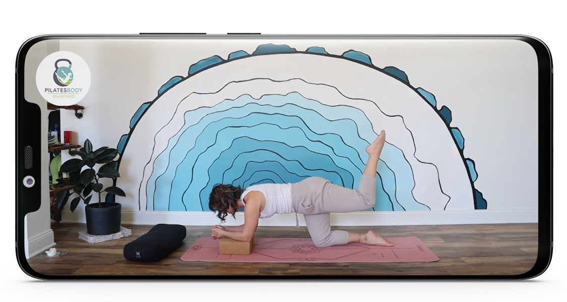 Postnatal-Yoga-Hips-Stretch-and-Strength-Class-PILATESBODY-on-demand-app-at-home-online-pilates-workout