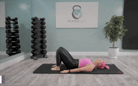 Head-Nod-Pilates-How-to-move-GIF-Core-Flow-8-minute-workout