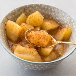 Healthy fall recipes, easy hot cinnamon apples.