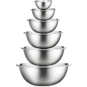 Stainless steel mixing bowls.