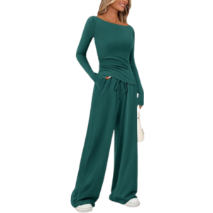 PRETTYGARDEN 2 Piece Set in green.